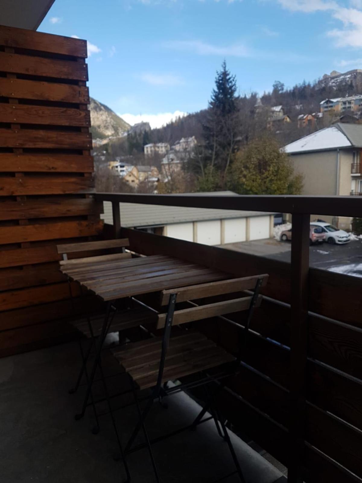 Briancon : Appartement 4-6 Personnes Moderne, Tout Confort. Экстерьер фото